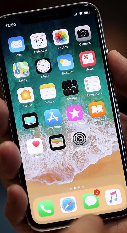 Apple Shares Hit All-Time High Ahead of the Unveil of New iPhones