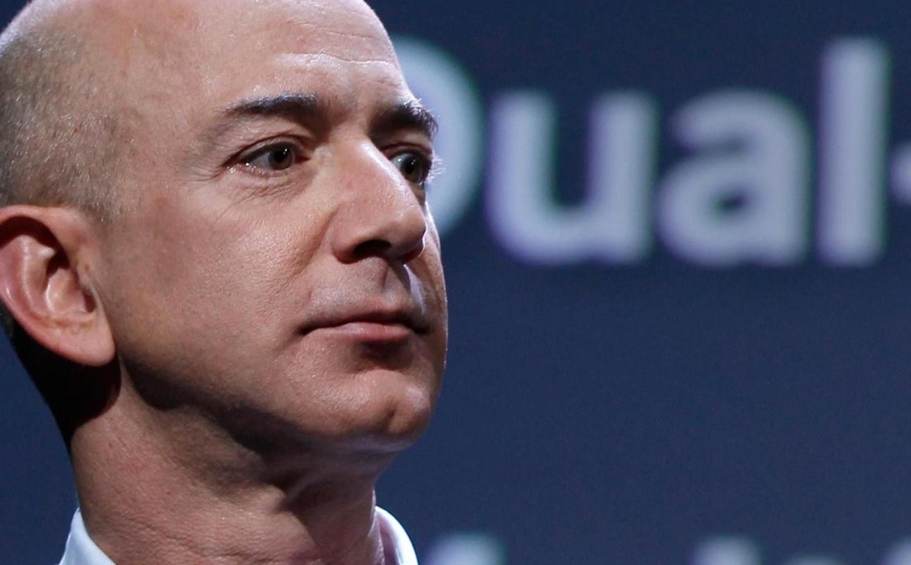 Trump Blames Amazon for the Decline of Brick-and-Mortar Retailers